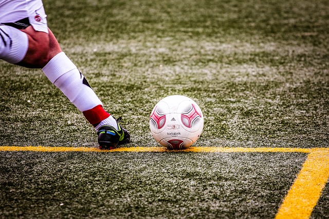 NBA战报：克尼佩尔21分7助，黄蜂111-86大胜猛龙